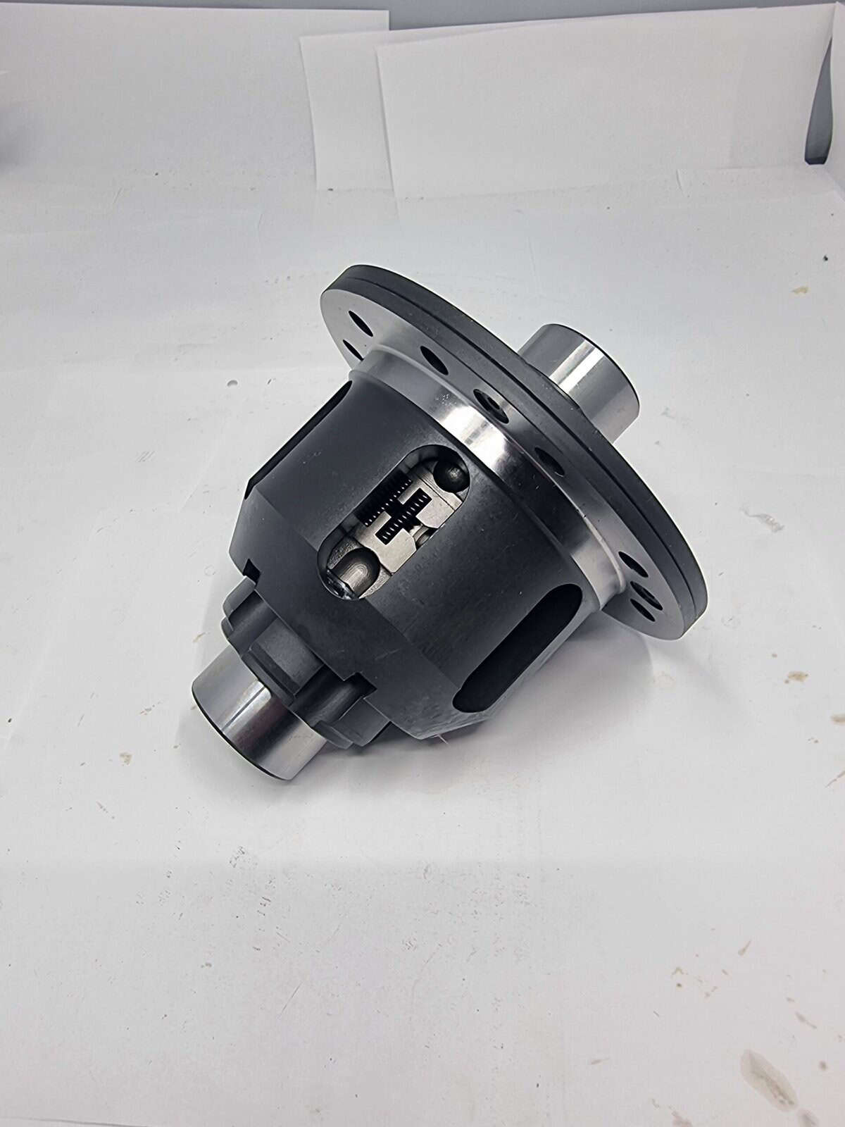 Tenaci LSD differential 27 splines for Volvo 1030-1031