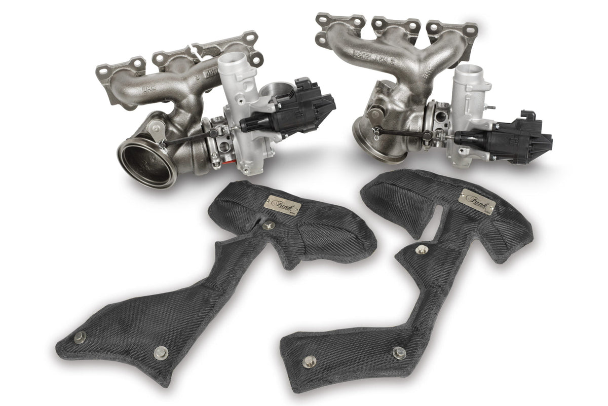 BMW M4 Turbo Blanket
