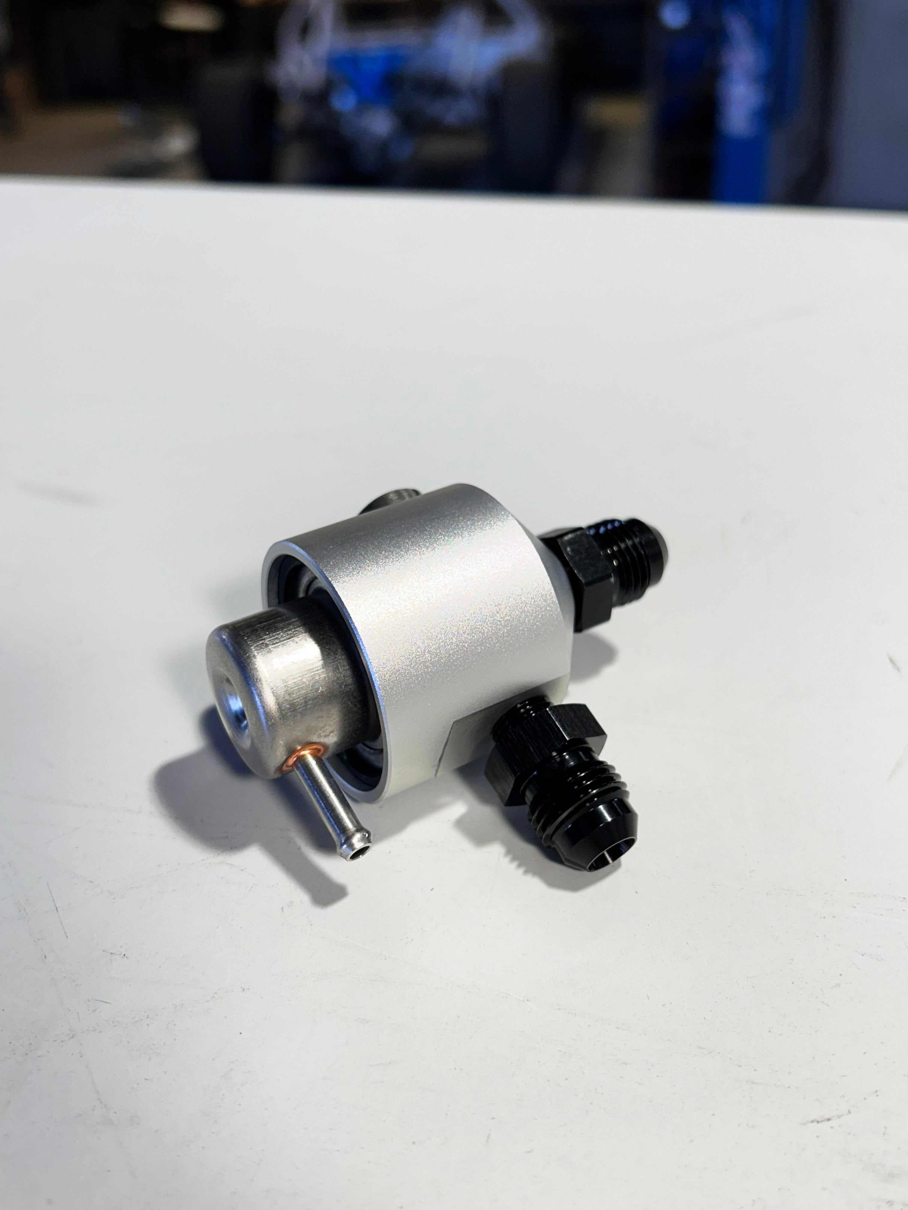Compact Fuel Pressure regulator 4bar 58psi FPR Secondary image