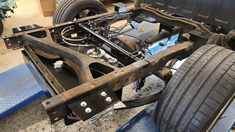Rear chassis with the new fuel tank and fuel lines