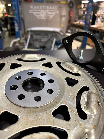 8HP45 N20 to M5x Flex plate